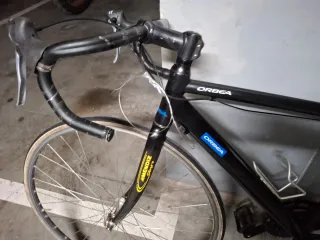 Bicicleta de carretera urbana