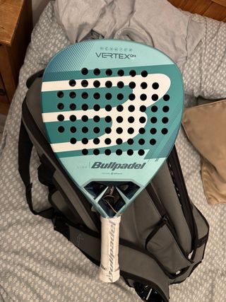 Bullpadel Vertex 04 W 2026
