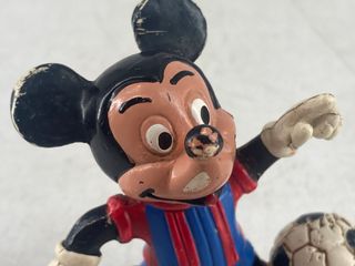 Figura Mickey Futbol PVC