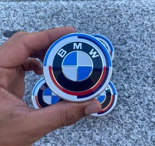Tapabujes BMW 68mm originales 50 Aniversario