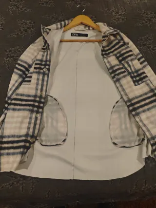 Sobrecamisa Zara oversize XS