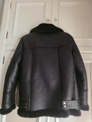 Abrigo doble faz negro Pimkie