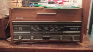 Radio giradischi d'epoca Philips funzionante
