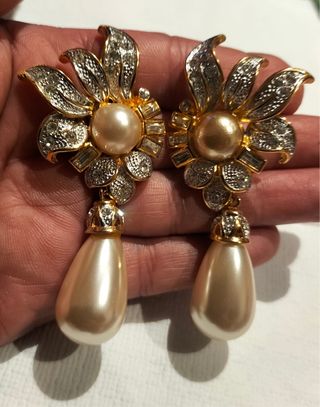 Espectacular pendientes antiguos chapados en oro