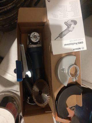 Radial Bosch GWS 7-115