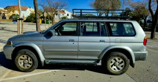 Mitsubishi Montero 2003