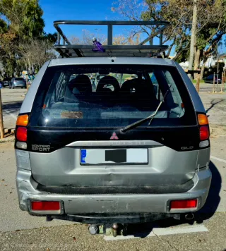 Mitsubishi Montero 2003