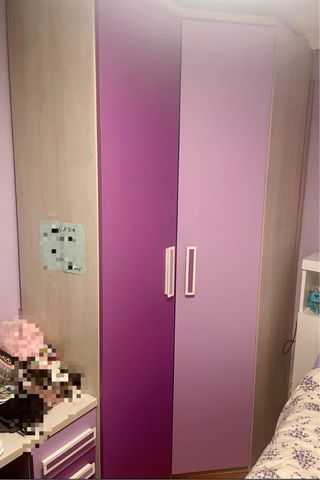 Habitación juvenil ( sin cama ) lila y morado