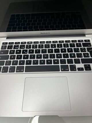 Apple Macbook Air