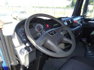 MAN TGS 26 440-CAMIONES GANCHO + GRUA