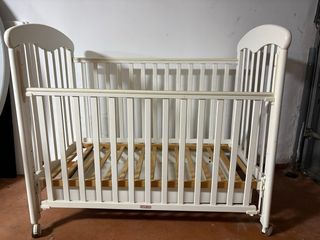 Cuna de bebé