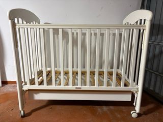 Cuna de bebé
