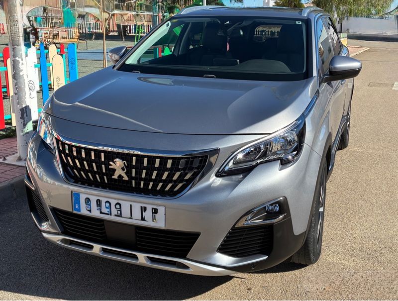 Peugeot 5008 gasolina 2020 buen estado - foto 1