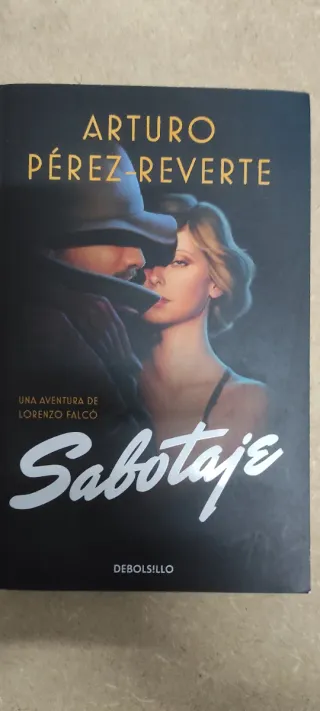 Libro Sabotaje de Arturo Pérez-Reverte