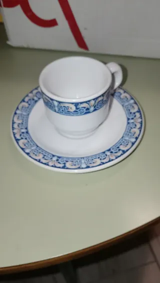 Juego de café de porcelana