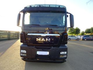 MAN TGS 26 440-CAMIONES GANCHO + GRUA