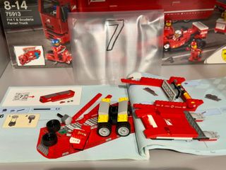 LEGO 75913 Camión Ferrari Usado Completo