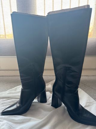 Botas altas Stradivarius negras