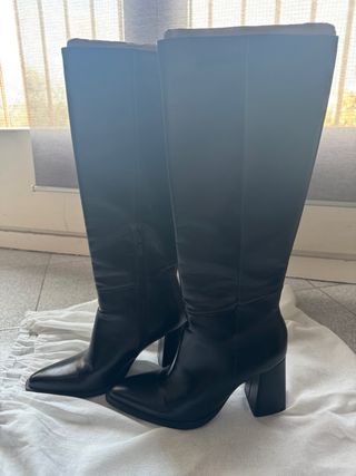 Botas altas Stradivarius negras