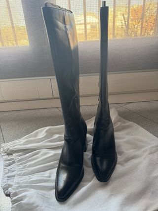 Botas altas Stradivarius negras