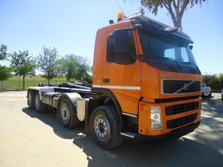 Volvo FM 13 440-CAMIONES GANCHO