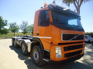 Volvo FM 13 440-CAMIONES GANCHO