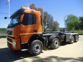 Volvo FM 13 440-CAMIONES GANCHO