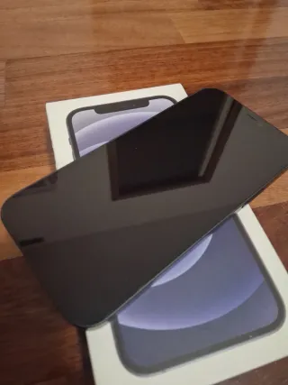 iPhone 12 256GB 86% batteria + 10 cover +accessori