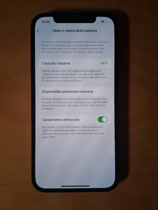 iPhone 12 256GB 86% batteria + 10 cover +accessori