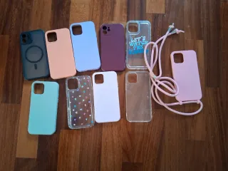 iPhone 12 256GB 86% batteria + 10 cover +accessori