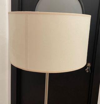 Lámpara de pie moderna tela y metal