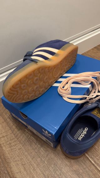 Adidas Gazelle originales en color azul. Talla 44