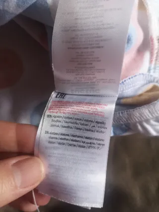 Vestido infantil estampado flores