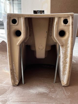 Bidé empotrado pared