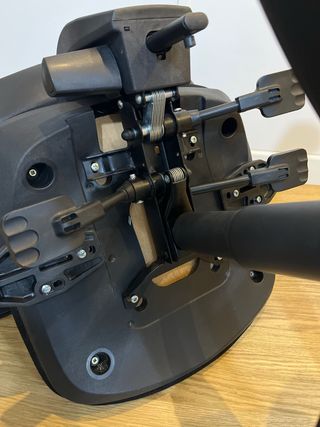 Silla de oficina reclinable negra