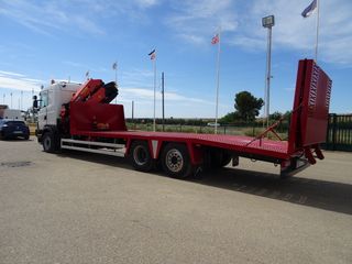 Scania G 400-CAMIONES PORTAMAQUINARIAS
