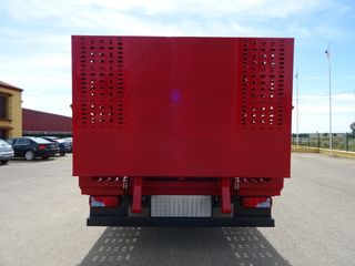 Scania G 400-CAMIONES PORTAMAQUINARIAS