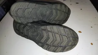 Zapatillas senderismo Quechua negras y rosas