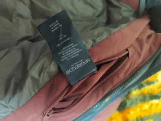 Chaqueta McGregor acolchada azul y burdeos