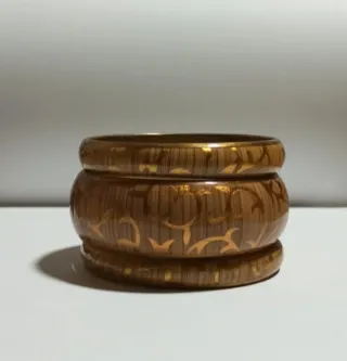 Juego 3 Pulseras Doradas con Diseño