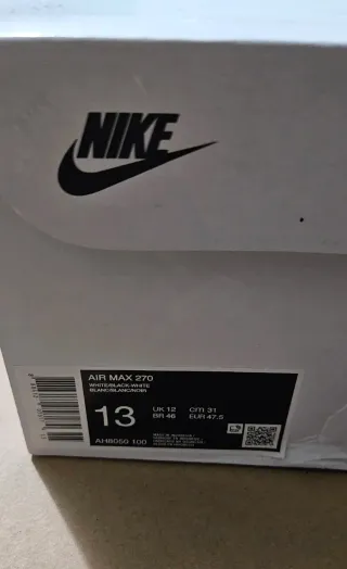 (NUEVO) Zapatillas Nike Air Max 270. Talla 47,5