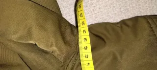 Abrigo Lee verde y negro