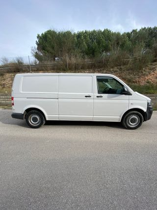 Volkswagen Transporter T6 L2 2014