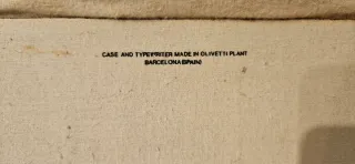 Máquina de escribir Olivetti Lettera DL portátil