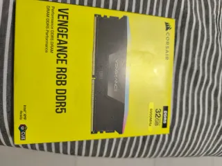 Corsair Vengeance 32GB DDR5 6000MHz RGB