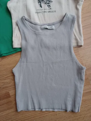 Pack 4 Tops Talla XS. Varias marcas.