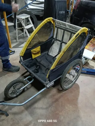 Remolque bici y silla paseo niños