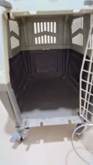 Transportín Skudo IATA 4 con ruedas