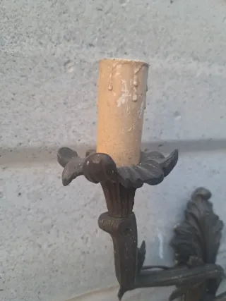 Applique antiche in metallo