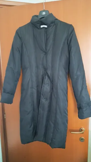 Piumino donna L'altramoda nero taglia L